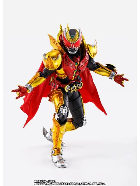 【魂ウェブ商店 限定品】 S.H.Figuarts 真骨彫製法 仮面ライダーキバ エンペラーフォーム 【新古品 特別価格】