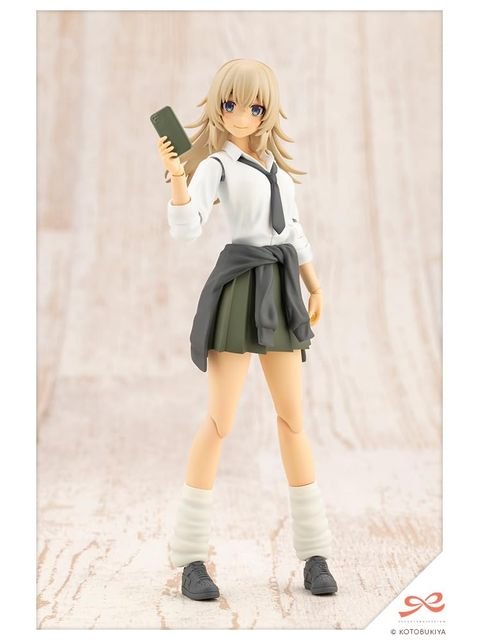 コトブキヤ ウルフさん 1/10 【プラモデル】 「創彩少女庭園」