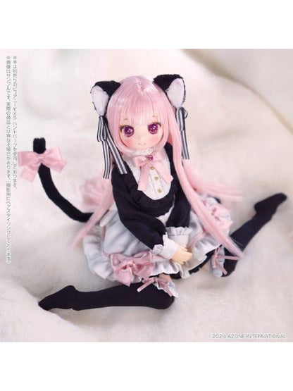 Azone Karaful Dreamin' / Mebae ~Dreaming Cat~ (Strawberry ver.)