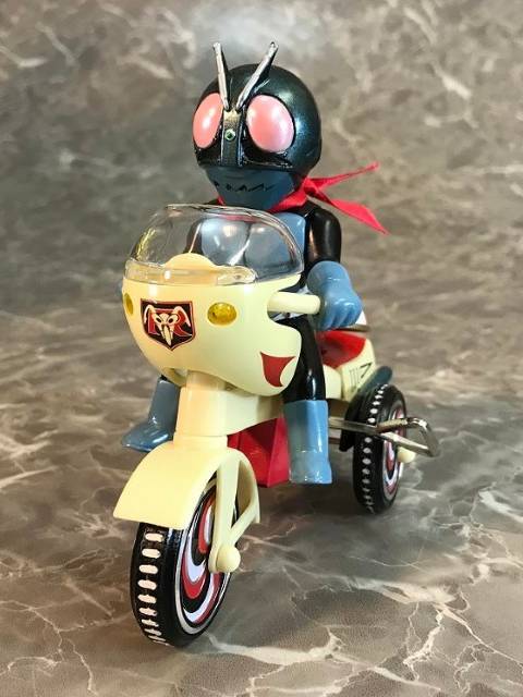アートストーム EX三輪車 仮面ライダー旧1号 Bタイプ 「仮面ライダー」