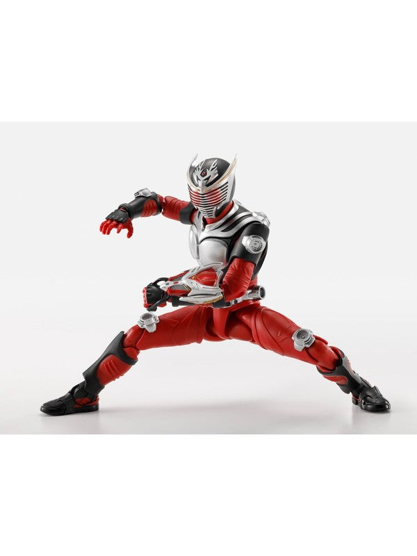 S.H.Figuarts 真骨彫製法 仮面ライダー龍騎