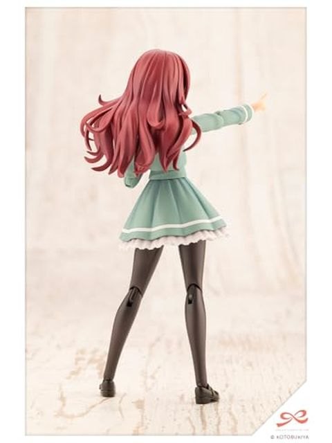 コトブキヤ 小石川エマ 聖アイリス女学園高等部・冬服 1/10 【プラモデル】 「創彩少女庭園」