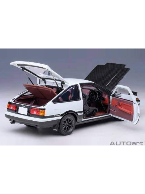 オートアート トヨタ スプリンター トレノ (AE86) 「頭文字D」 プロジェクトD ファイナルバージョン 1/18スケール – FATMAMA