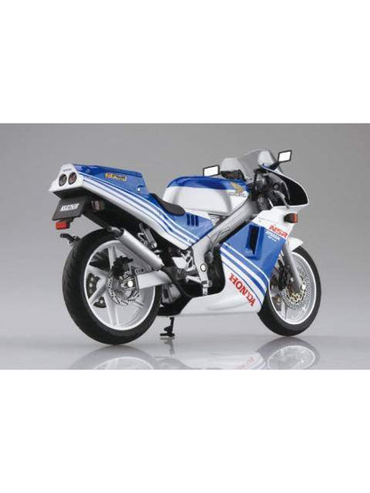 1/12 完成品バイク Honda NSR250R '88 テラブルー/ロスホワイト