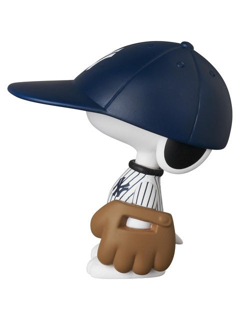 メディコムトイ UDF MLB × PEANUTS NEW YORK YANKEES SNOOPY