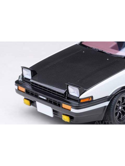 オートアート トヨタ スプリンター トレノ (AE86) 「頭文字D」 プロジェクトD ファイナルバージョン 1/18スケール