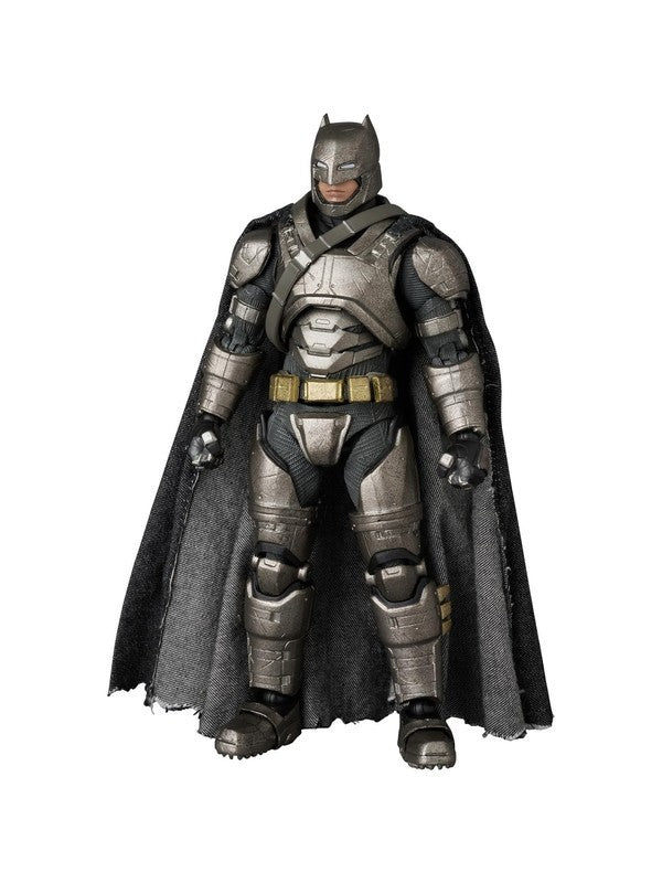 メディコムトイ MAFEX ARMORED BATMAN Ver.1.5