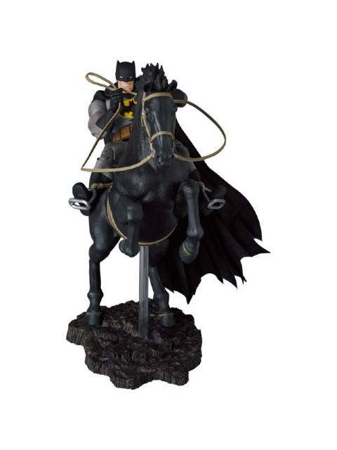 メディコムトイ MAFEX BATMAN ＆ HORSE (The Dark Knight Returns)