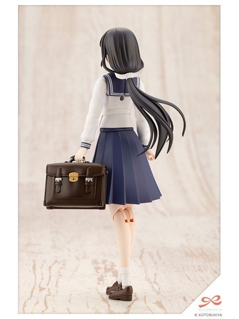 コトブキヤ 薬師寺久遠[桃桜高校・制服] 1/10 【プラモデル】 「創彩少女庭園」