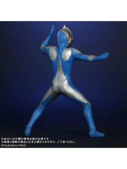 エクスプラス 大怪獣シリーズ ULTRA NEW GENERATION ウルトラマンコスモス ルナモード