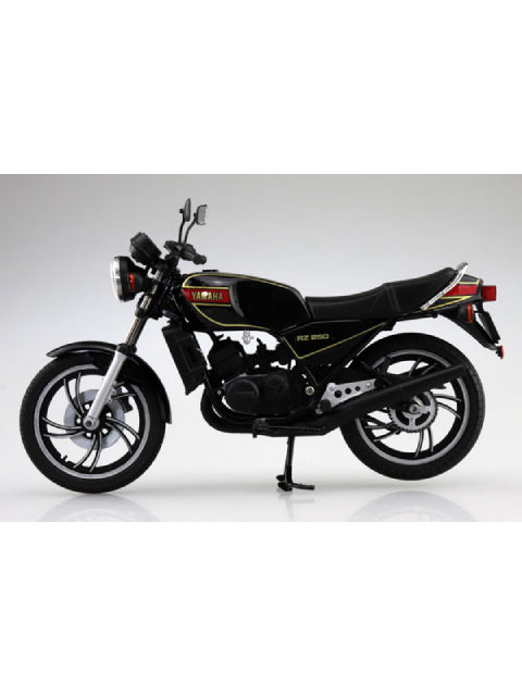 1/12 完成品バイク Yamaha RZ250 ニューヤマハブラック