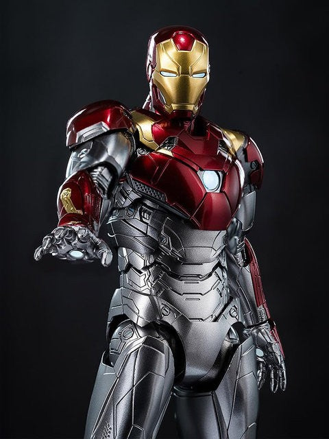 threezero DLX アイアンマン・マーク47 1/12 可動フィギュア 「スパイダーマン：ホームカミング」