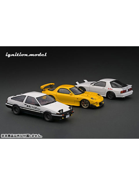 Ignition Model 1/18 INITIAL D Toyota Sprinter Trueno 3Dr GT Apex (AE86) White/Black "Initial D"