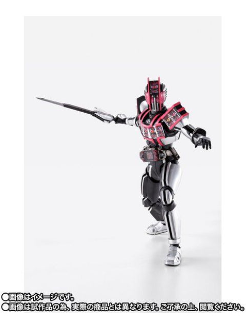 【魂ウェブ商店 限定品】 S.H.Figuarts 真骨彫製法 仮面ライダーディケイド コンプリートフォーム 【新古品 特別価格】