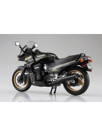 1/12 完成品バイク KAWASAKI GPz900R 黒/金 【再販】