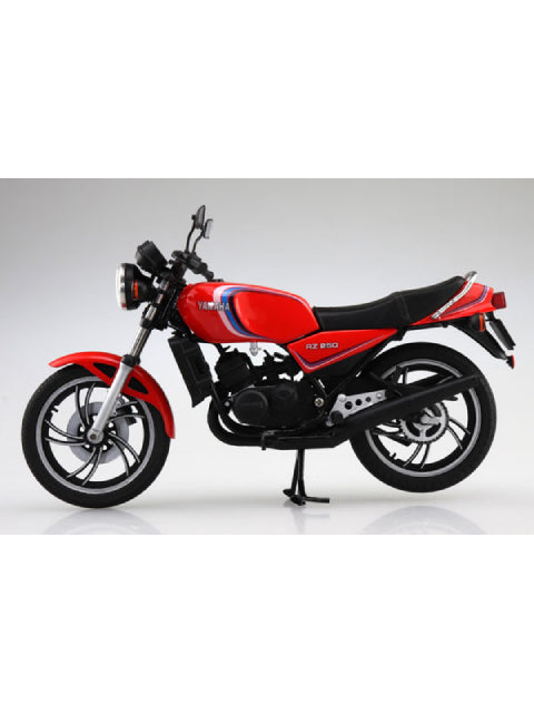1/12 完成品バイク Yamaha RZ250 YSPカラー