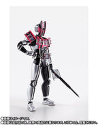 【魂ウェブ商店 限定品】 S.H.Figuarts 真骨彫製法 仮面ライダーディケイド コンプリートフォーム 【新古品 特別価格】