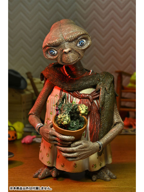 ネカ E.T. ドレスアップ ver 「イーティー」 40th アニバーサリー アルティメット アクションフィギュア