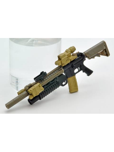 リトルアーモリー 【LS05】 M4A1朝戸未世ミッションパック 1/12 【プラモデル】