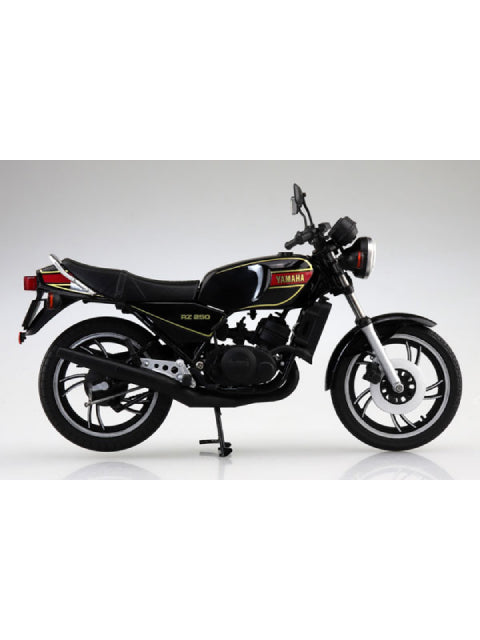 1/12 完成品バイク Yamaha RZ250 ニューヤマハブラック – FATMAMA